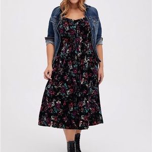 Torrid NWT LARGE/12 Velvet Floral Dress. Stunning! And with pockets!!!!